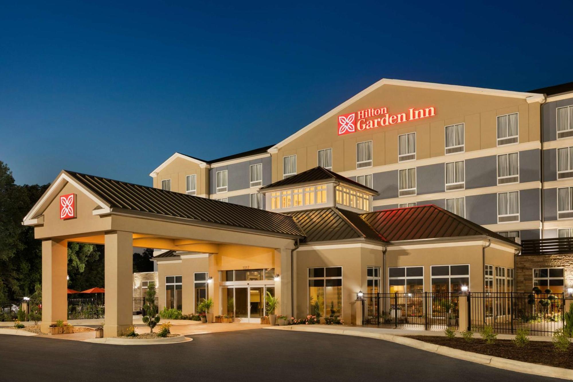 Hilton Garden Inn Statesville Kültér fotó