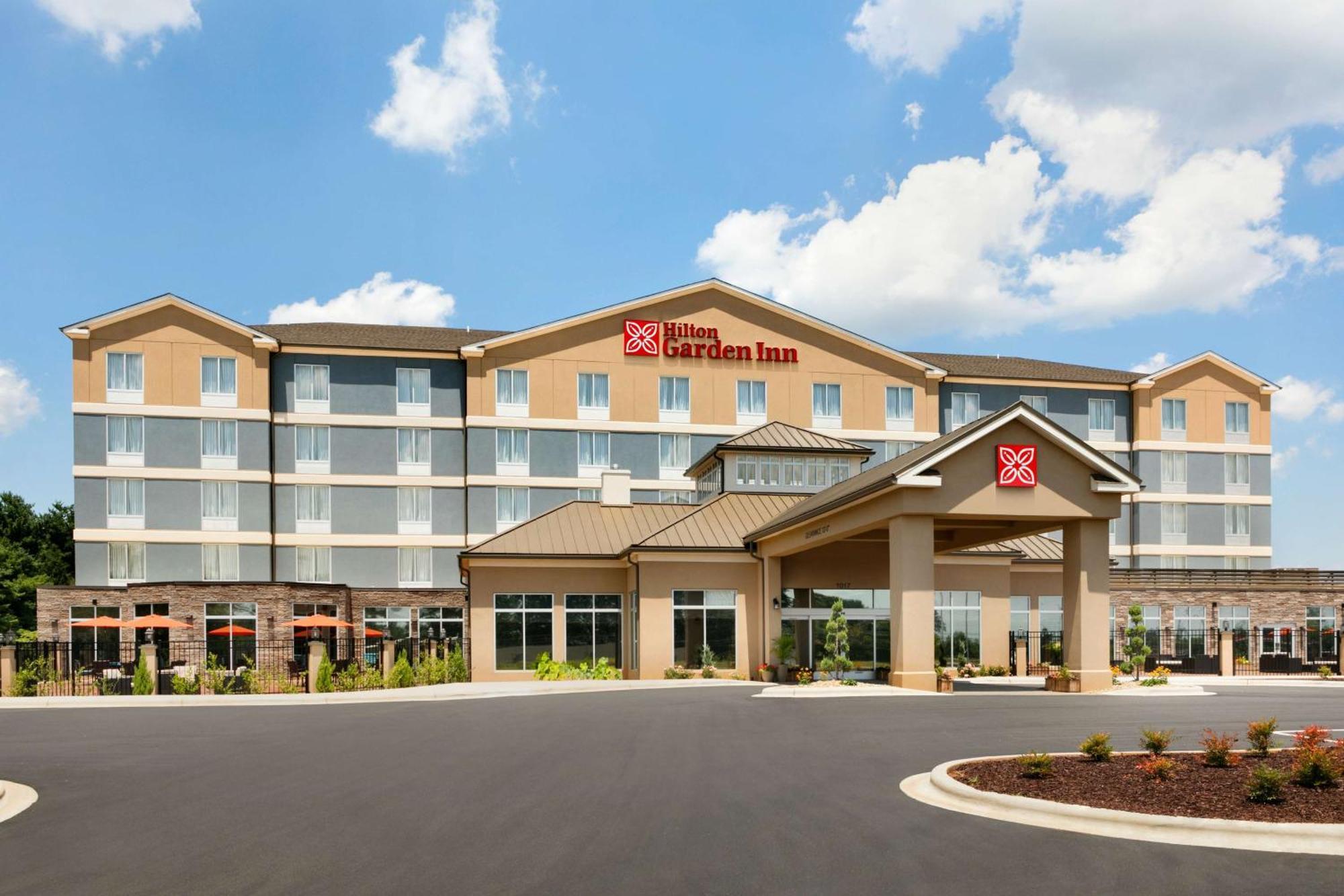 Hilton Garden Inn Statesville Kültér fotó